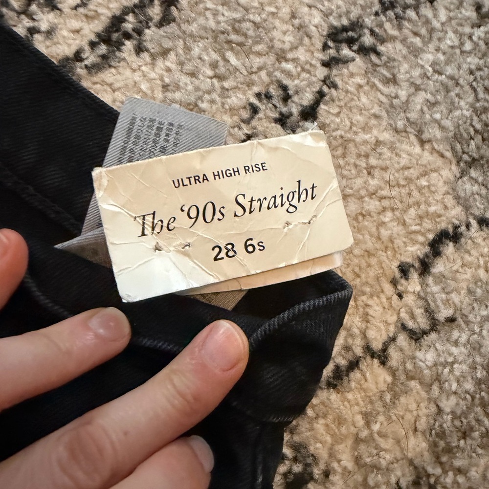 Abercrombie & Fitch Women’s Faded Black Jeans Size 6s, 90s Straight Leg, NWT - Picture 4 of 4